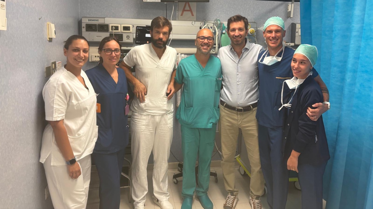 Operato a cuore aperto in pronto soccorso al Santa Croce