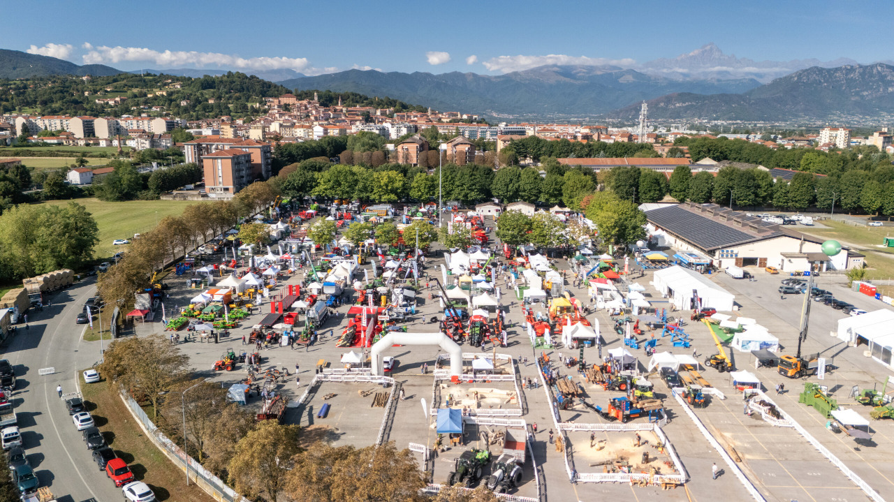 A Saluzzo si apre la Mostra della Meccanica Agricola 