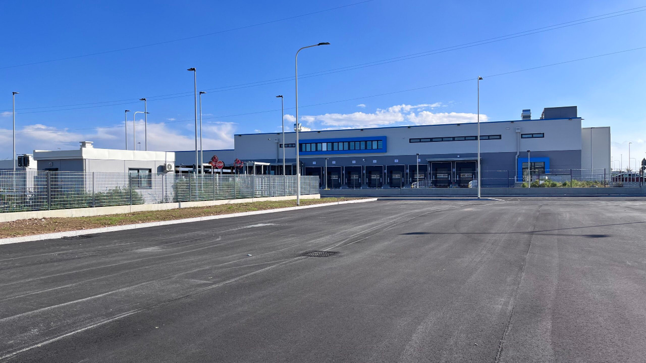 Svolta per il capannone Amazon al Miac, in vista il trasloco dell'hub logistico da Fossano