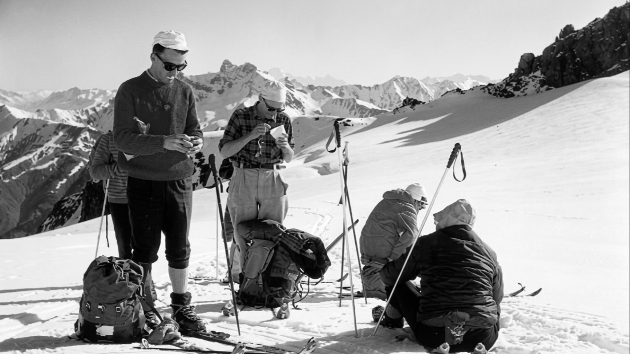 Dalle Alpi Giulie al col di Nava, settant’anni fa la prima traversata completa dell'arco alpino 