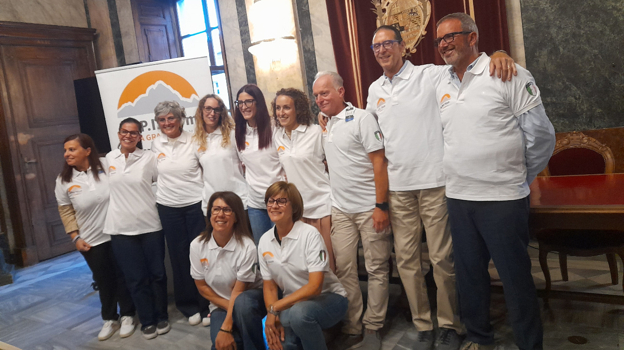 Un cammino fino a Oropa per sostenere l'Associazione Piemontese Incontinenti e Stomizzati