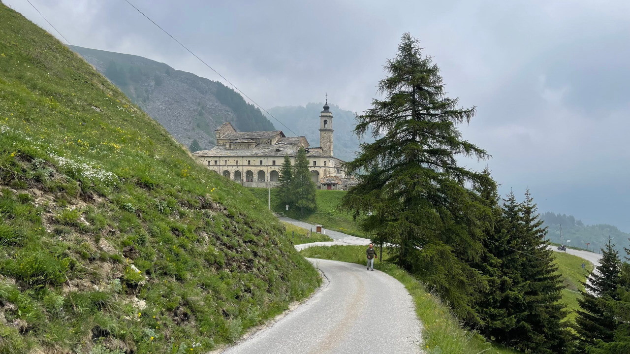 Castelmagno e parte dell'alta valle isolati per oltre una settimana