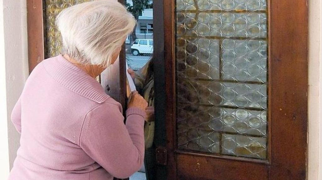Truffe alle persone anziane, una vergogna che non viene meno