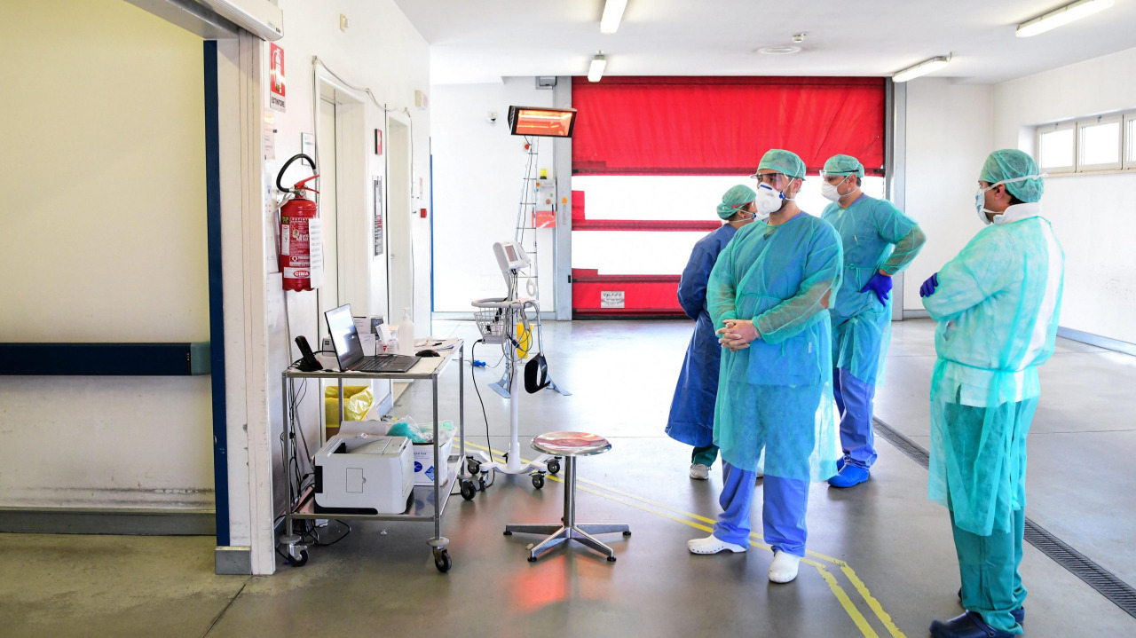 Piemonte, in dieci anni 280 medici ospedalieri in meno: nel 2025 tornano a salire le dimissioni