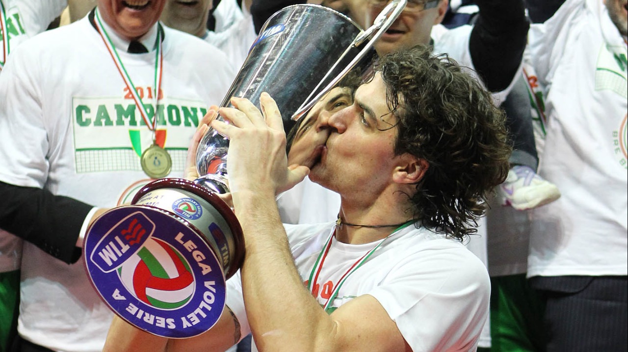 Oggi Cuneo-Perugia: al palazzetto anche Wijsmans, il capitano dello scudetto