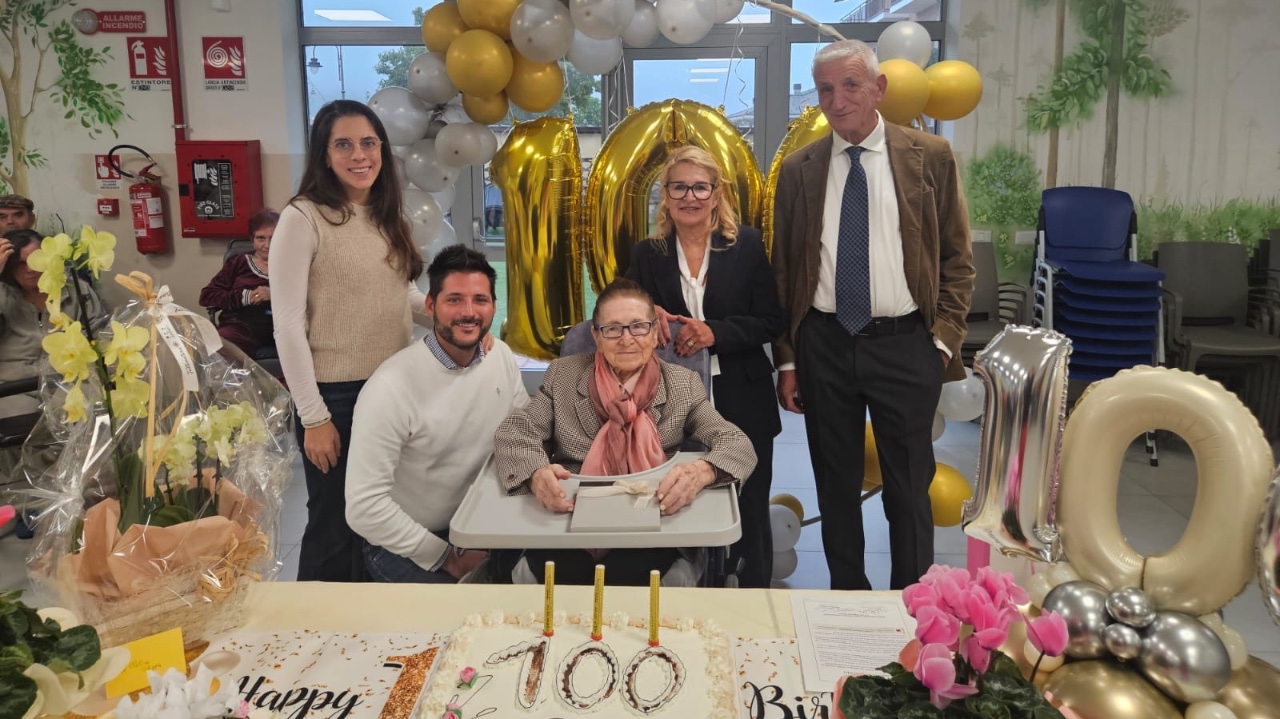 Alla casa di riposo di Sanfront, festeggiato il secolo di vita di Clelia Sclippa