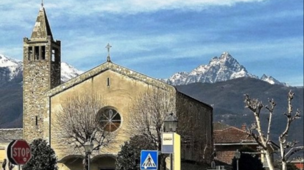 A Rifreddo la fotografia entra nei luoghi storici e contemporanei del paese