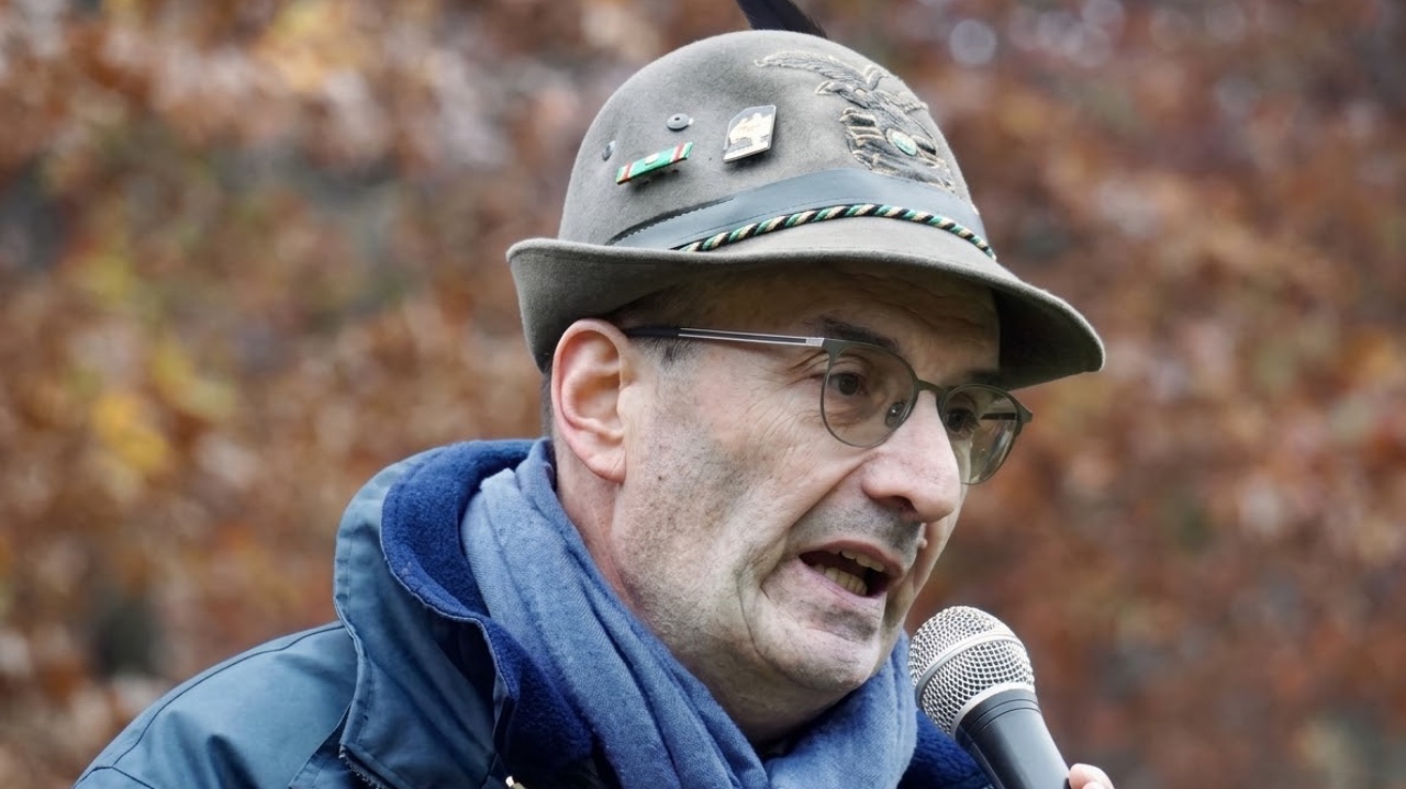 Saluzzo premia l’eroismo delle "penne nere" a cinquant’anni dal terremoto in Friuli