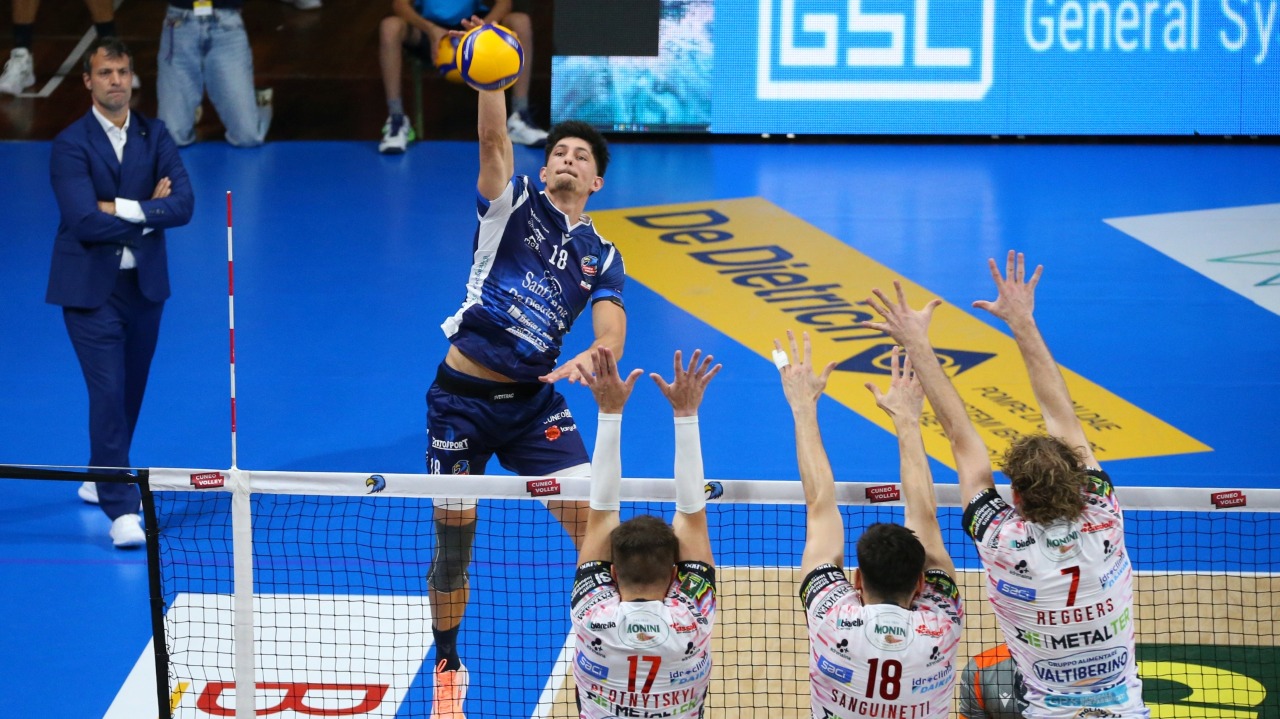 Volley, domenica Milano-Cuneo. Feral: "Pronti a lottare" (VIDEO)