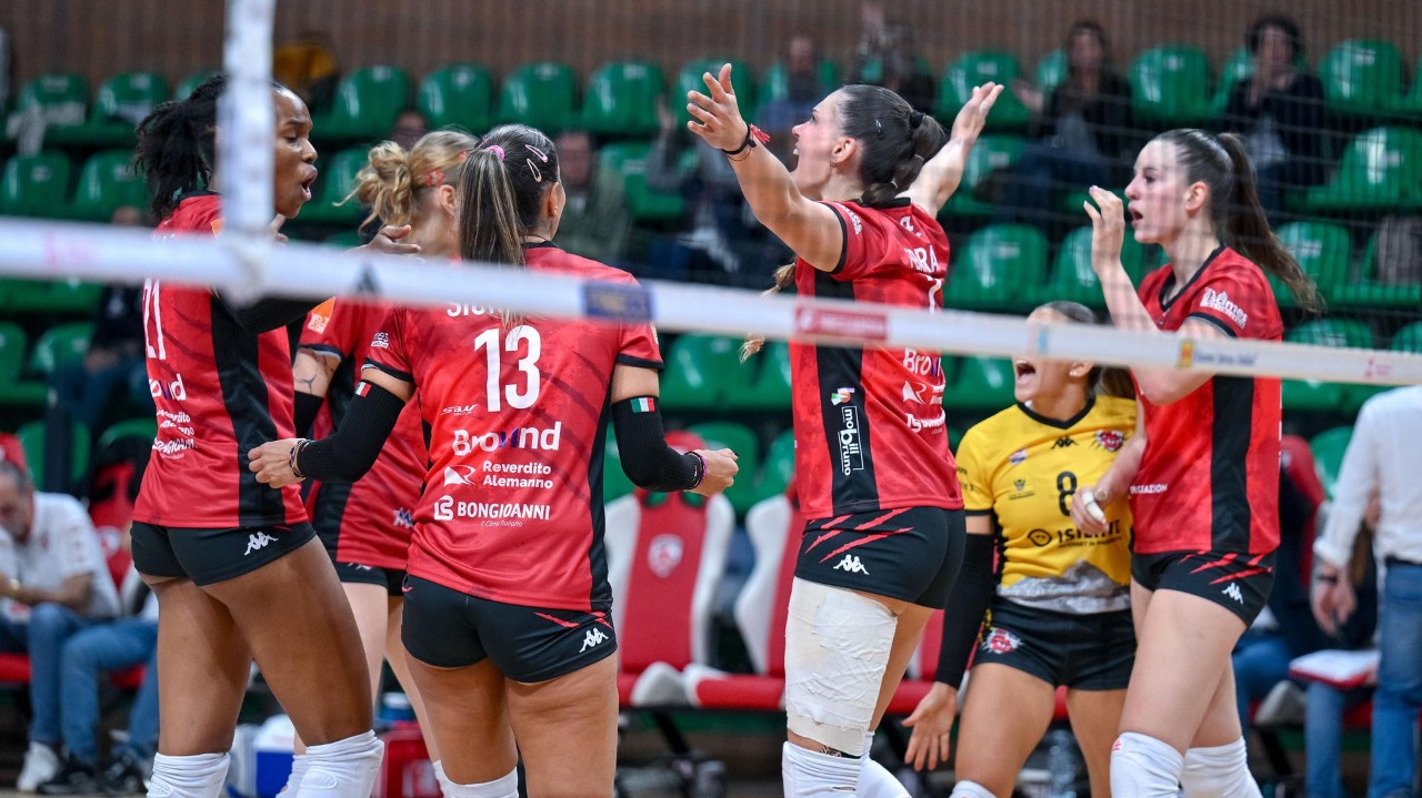 Volley, Granda Cuneo torna in casa per ospitare Il Bisonte Firenze